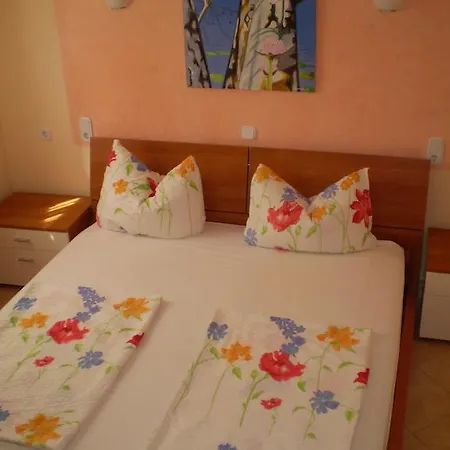 Rita Oase * Makarska