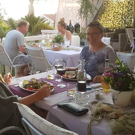 Rita Oase Apartment Makarska